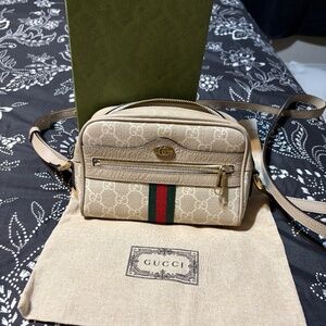 Authentic Gucci Purse